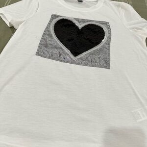 Chic White Tee with Black Heart Accent